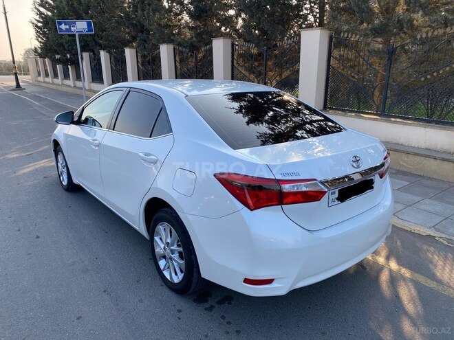 Toyota Corolla 2013, 225,700 km - 1.6 l - Bakı