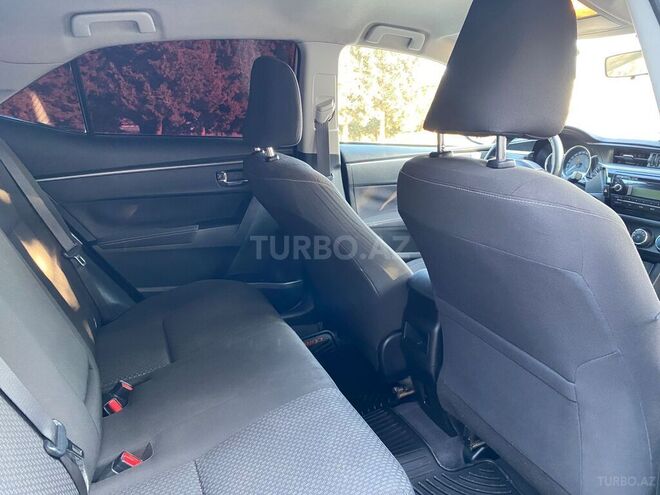 Toyota Corolla 2013, 225,700 km - 1.6 l - Bakı