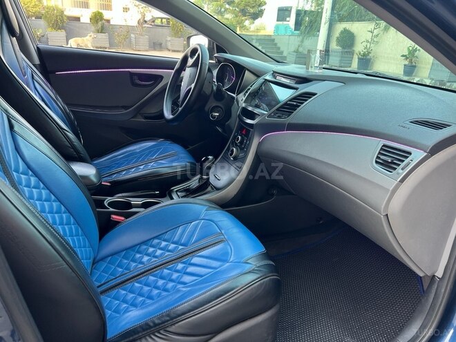Hyundai Elantra 2015, 178,282 km - 1.8 l - Xırdalan