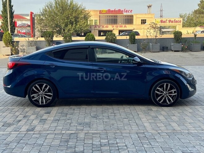 Hyundai Elantra 2015, 178,282 km - 1.8 l - Xırdalan