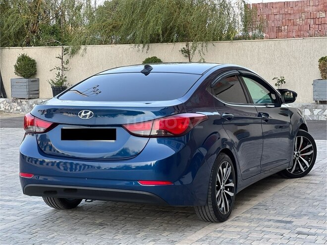Hyundai Elantra 2015, 178,282 km - 1.8 l - Xırdalan
