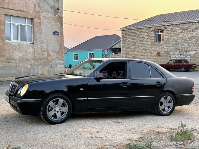 Mercedes E 200 1996, 611,929 km - 2.0 л - Gəncə