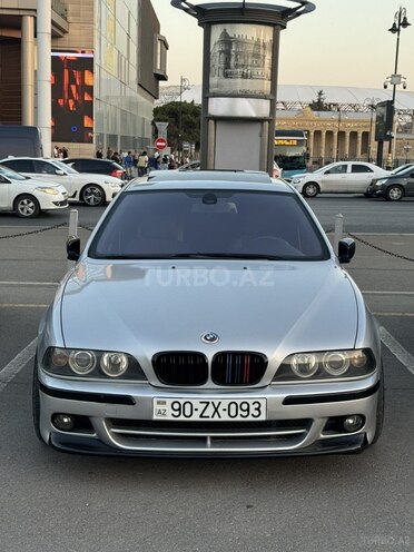 BMW 525 2002, 260,000 km - 2.5 l - Bakı