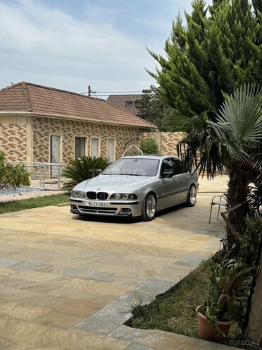 BMW 525 2002, 260,000 km - 2.5 l - Bakı