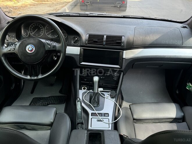 BMW 525 2002, 260,000 km - 2.5 l - Bakı
