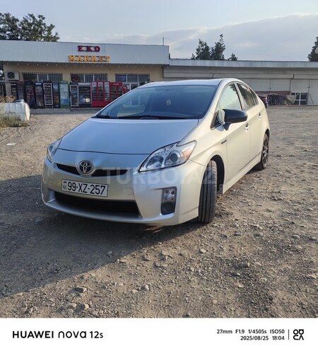 Toyota Prius 2010, 208,000 km - 1.8 л - Bakı