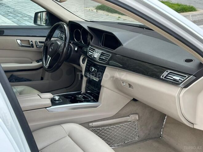 Mercedes E 350 2013, 133,000 km - 3.5 l - Bakı