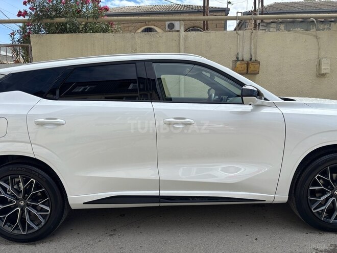 Changan  2025, 300 km - 1.5 l - Bakı