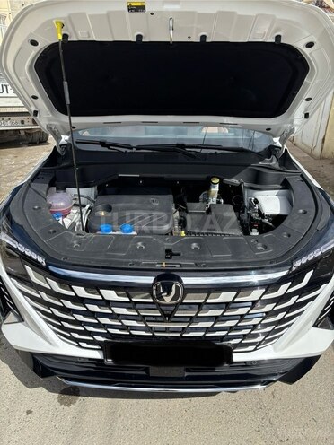 Changan  2025, 300 km - 1.5 l - Bakı