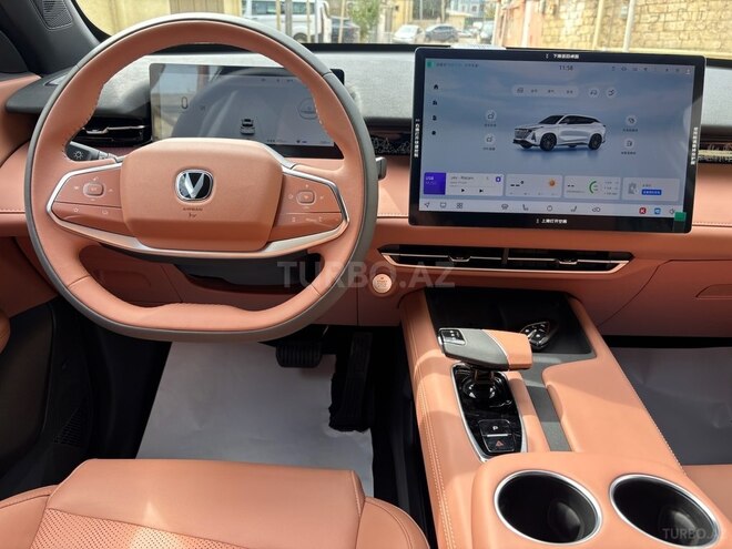 Changan  2025, 300 km - 1.5 l - Bakı