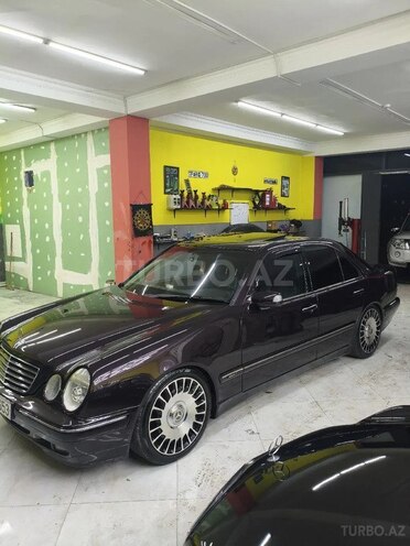 Mercedes E 320 2001, 490,000 km - 3.2 l - Bakı