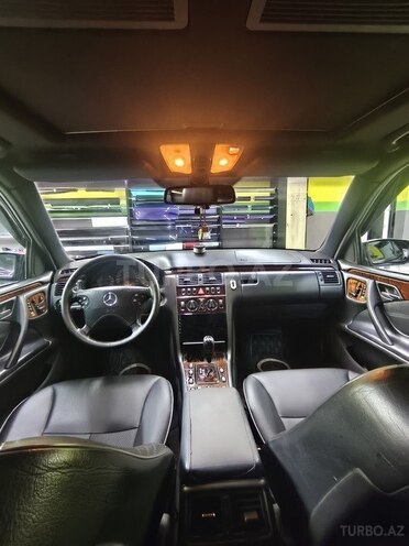 Mercedes E 320 2001, 490,000 km - 3.2 l - Bakı
