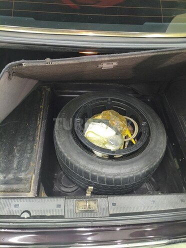 Mercedes E 320 2001, 490,000 km - 3.2 l - Bakı