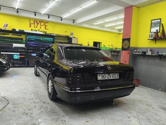 Mercedes E 320 2001, 490,000 km - 3.2 l - Bakı