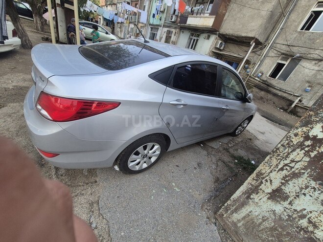 Hyundai Accent 2016, 172,000 km - 1.6 l - Sumqayıt