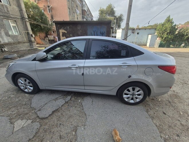 Hyundai Accent 2016, 172,000 km - 1.6 l - Sumqayıt