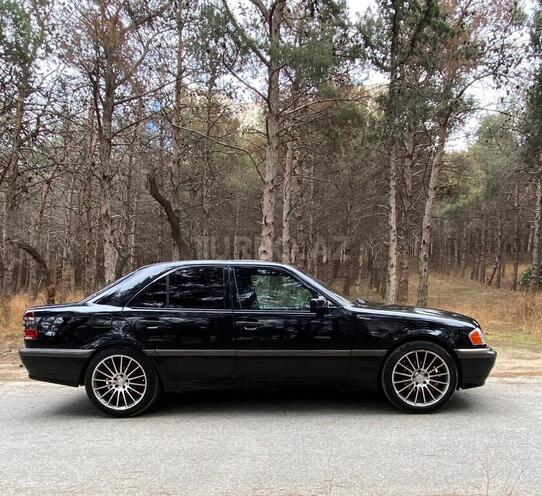 Mercedes C 180 1999, 234,570 km - 1.8 l - Bakı