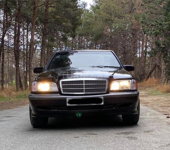Mercedes C 180 1999, 234,570 km - 1.8 l - Bakı