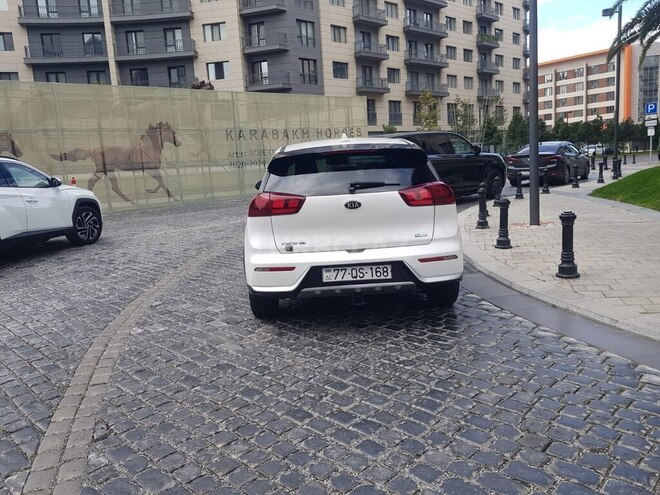 Kia Niro 2019, 352,446 km - 1.6 l - Bakı