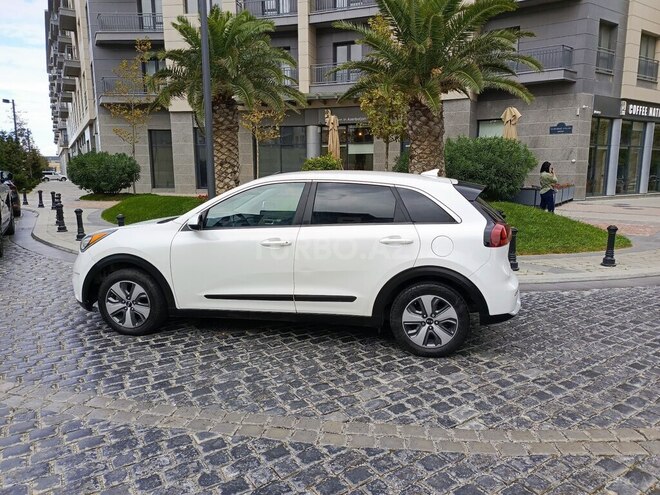 Kia Niro 2019, 352,446 km - 1.6 l - Bakı