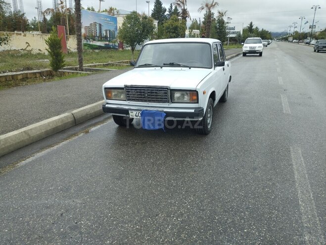 LADA (VAZ) 2107 2005, 86,000 km - 1.6 l - Quba
