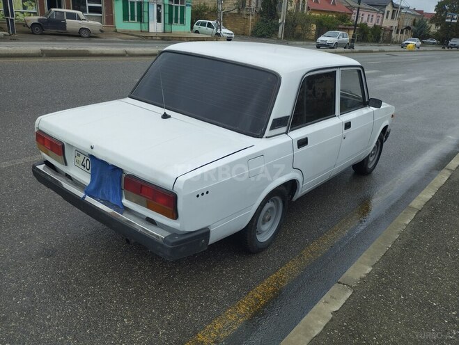 LADA (VAZ) 2107 2005, 86,000 km - 1.6 l - Quba