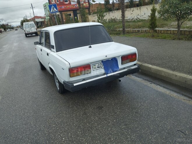 LADA (VAZ) 2107 2005, 86,000 km - 1.6 l - Quba