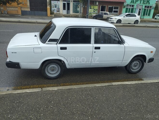 LADA (VAZ) 2107 2005, 86,000 km - 1.6 l - Quba