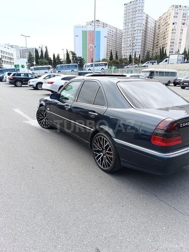Mercedes C 240 1999, 258,000 km - 2.4 l - Bakı