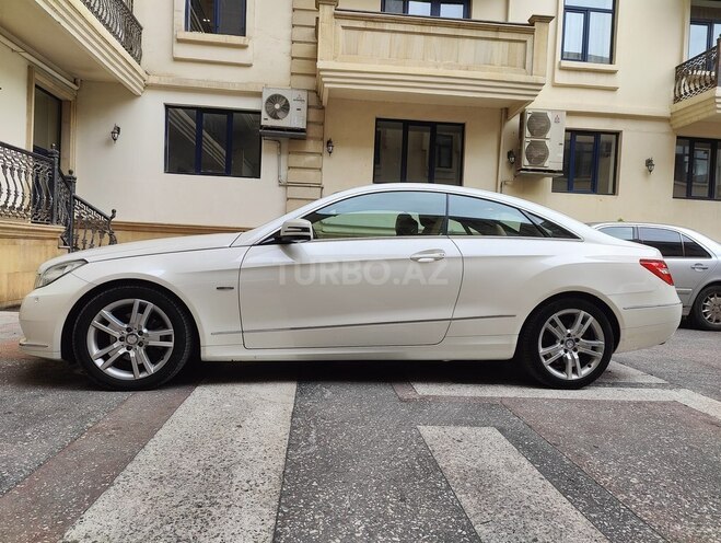 Mercedes E 200 2012, 86,000 km - 1.8 l - Bakı