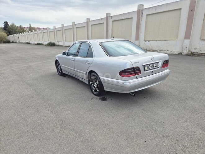 Mercedes E 270 2000, 425,000 km - 2.7 l - Sumqayıt