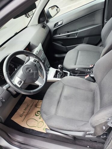 Opel Astra 2009, 196,803 km - 1.4 l - Bakı
