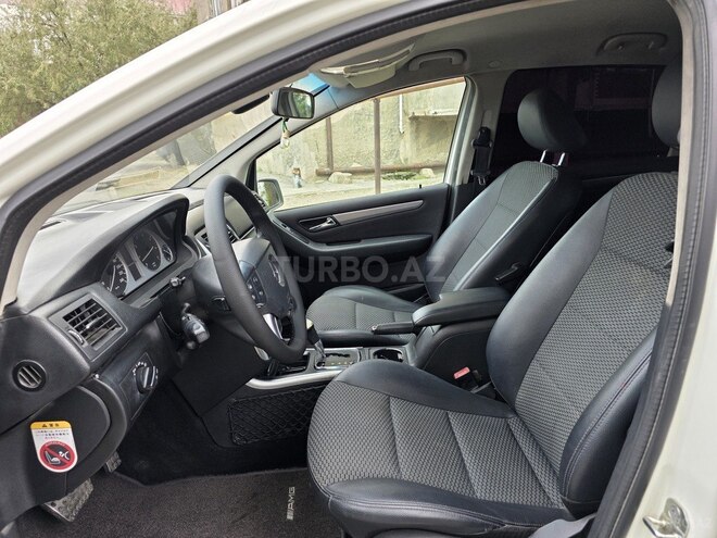Mercedes B 180 2011, 140,000 km - 1.7 l - Sumqayıt