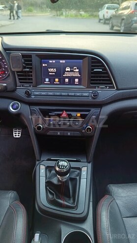 Hyundai Elantra 2017, 88,540 km - 1.6 л - Bakı