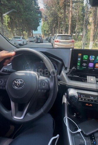Toyota RAV4 2024, 27,000 km - 2.5 л - Bakı