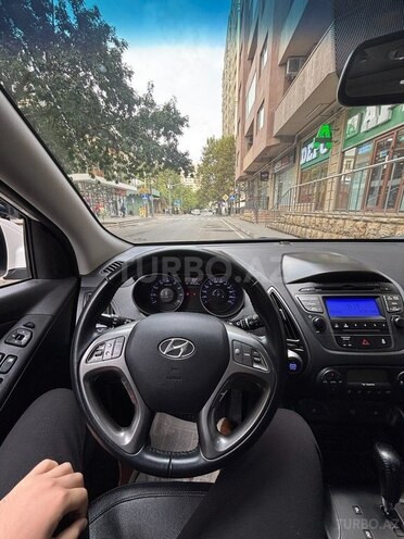 Hyundai ix35 2013, 94,000 km - 2.0 l - Bakı