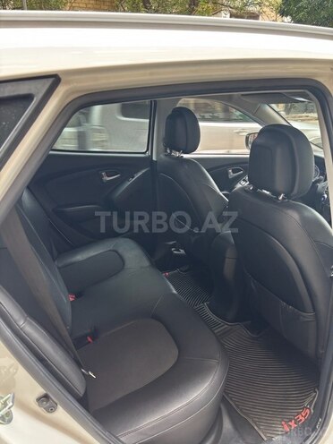 Hyundai ix35 2013, 94,000 km - 2.0 l - Bakı