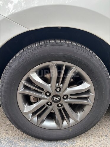 Hyundai ix35 2013, 94,000 km - 2.0 l - Bakı