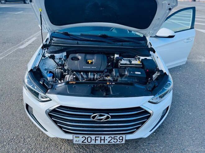 Hyundai Elantra 2017, 123,500 km - 2.0 l - Gəncə