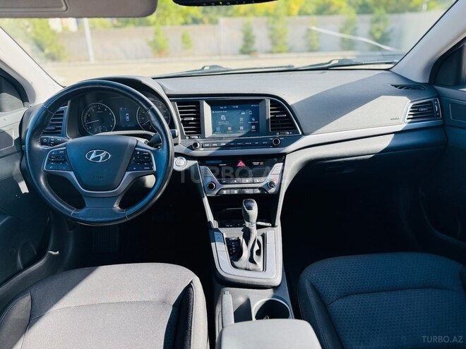 Hyundai Elantra 2017, 123,500 km - 2.0 l - Gəncə