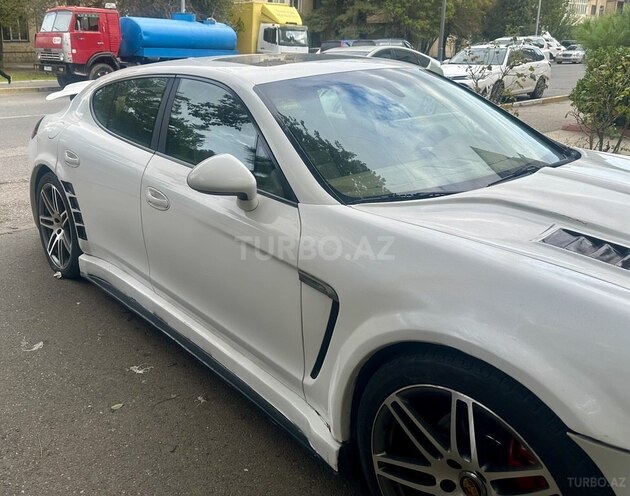 Porsche Panamera 4 2010, 180,000 km - 3.6 l - Bakı