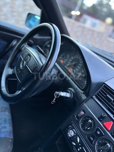 Mercedes C 200 1997, 395,000 km - 2.0 l - Ağstafa