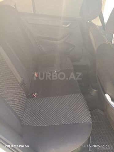 Skoda Rapid 2014, 238,000 km - 1.6 l - Bakı