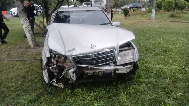 Mercedes C 200 1995, 387,950 km - 2.0 л - Sumqayıt