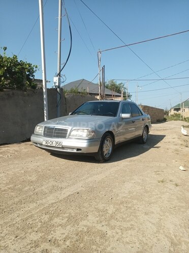 Mercedes C 200 1995, 387,950 km - 2.0 л - Sumqayıt
