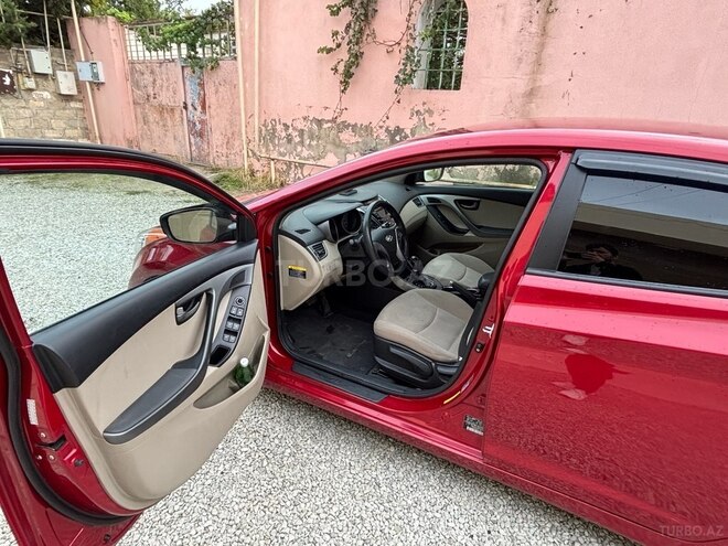Hyundai Elantra 2015, 154,497 km - 1.8 l - Bakı