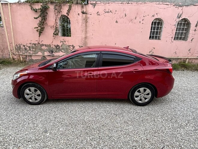 Hyundai Elantra 2015, 154,497 km - 1.8 l - Bakı