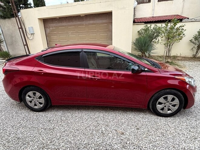 Hyundai Elantra 2015, 154,497 km - 1.8 l - Bakı