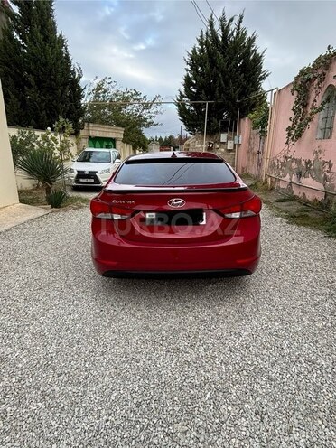 Hyundai Elantra 2015, 154,497 km - 1.8 l - Bakı