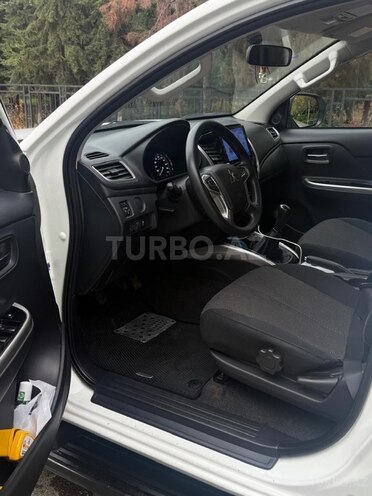 Mitsubishi L200 2023, 76,500 km - 2.4 l - Bakı